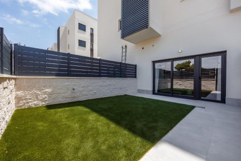 Apartment in Villajoyosa, Alicante, Spain 3 bedrooms, 110 sq.m. No. 190045