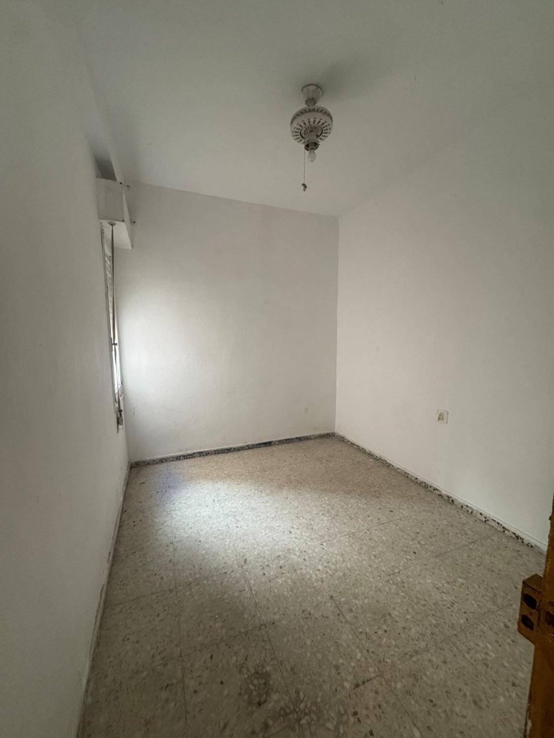 Apartament w Guardamar del Segura, Alicante, Hiszpania 5 sypialni, 200 mkw. nr 149461