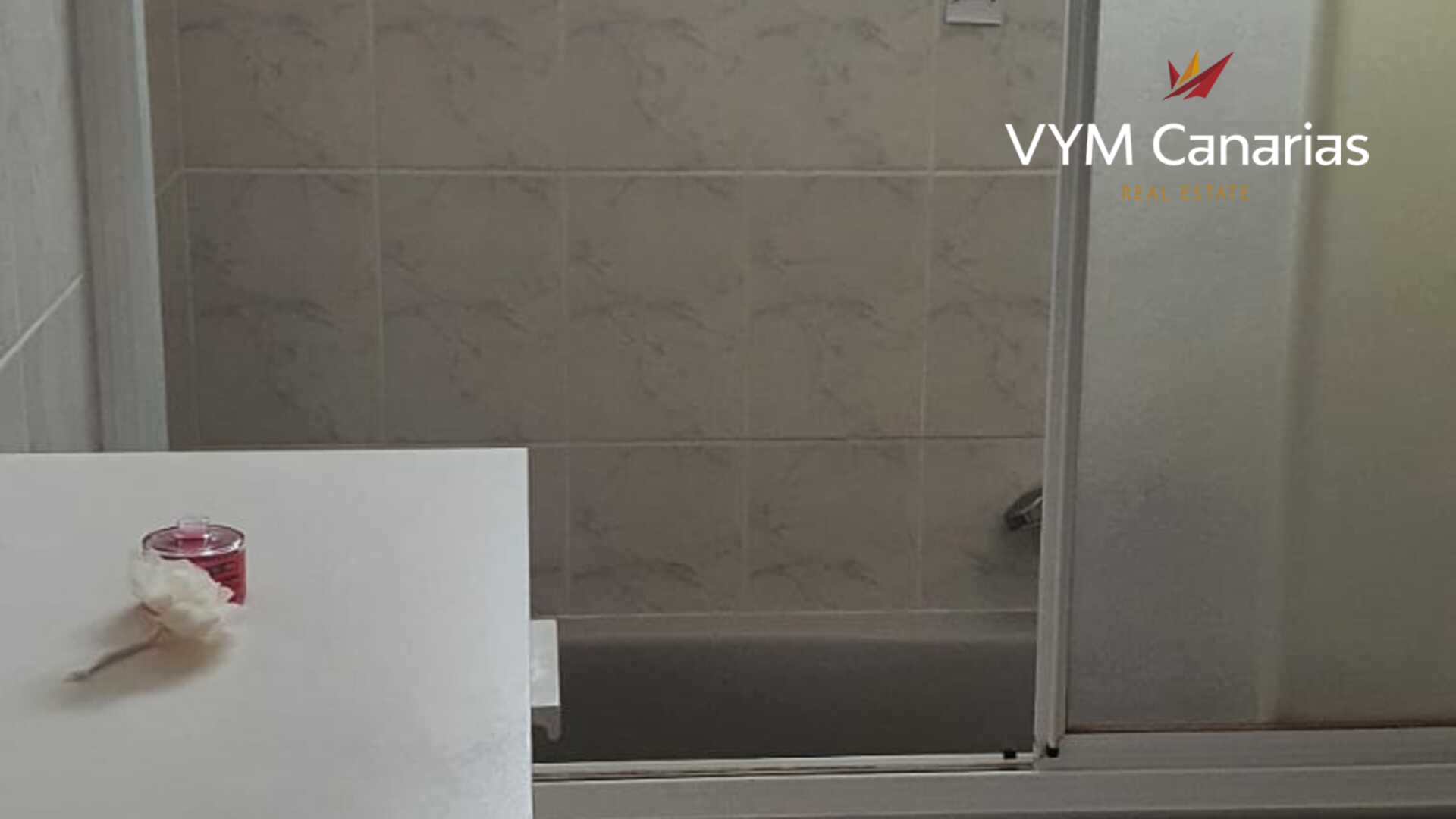 Villa a Torviscas, Tenerife, Spagna 2 camere da letto, 86 mq. N° 182550