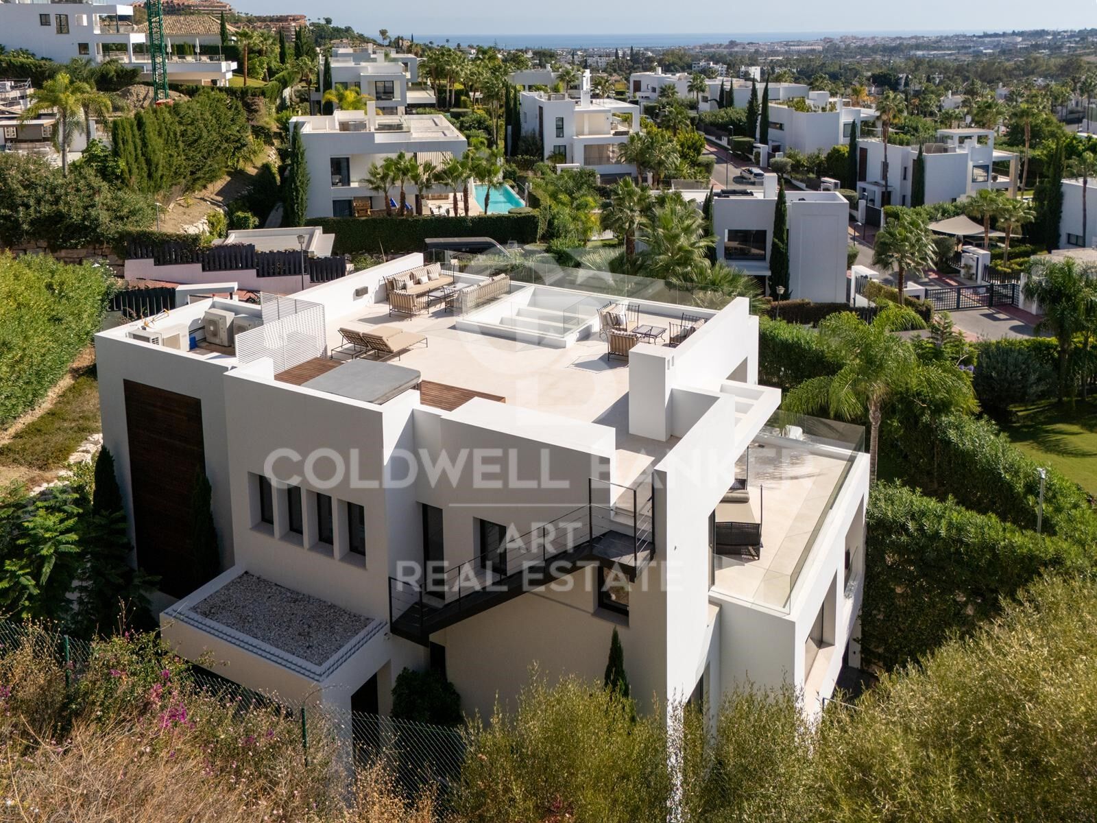 Villa a Marbella, Malaga, Spagna 6 camere da letto, 493 mq. N° 157438