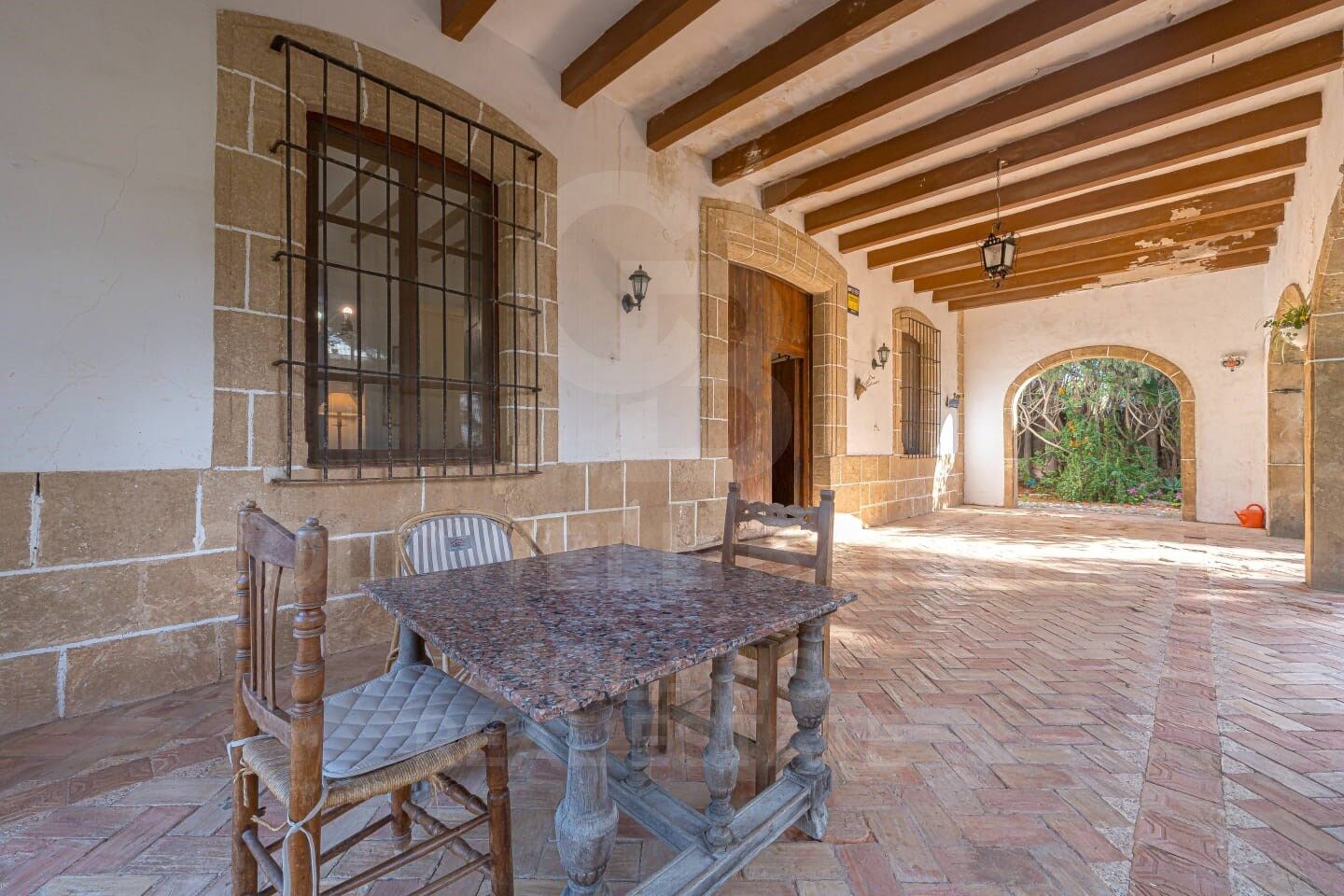 Hus i Javea, Alicante, Spanien 6 sovrum, 464 kvm. Nr. 157442
