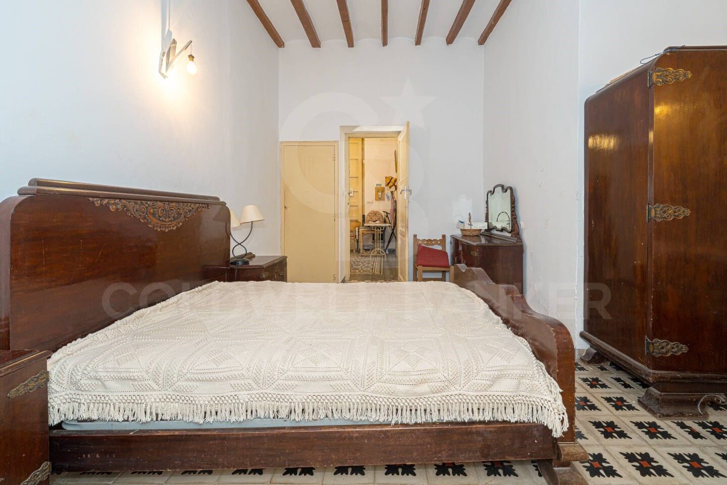 Hus i Javea, Alicante, Spanien 6 sovrum, 464 kvm. Nr. 157442