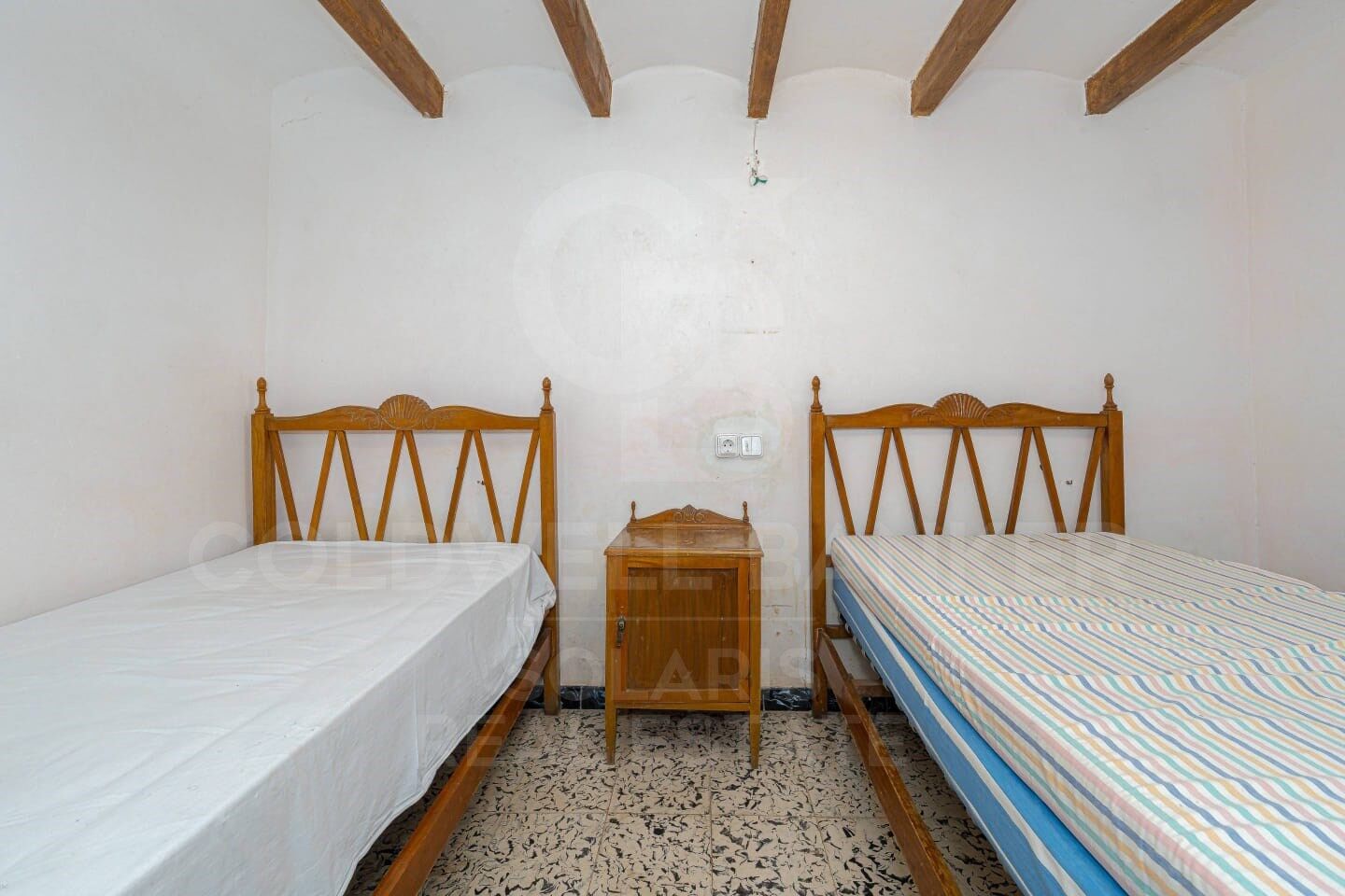 Hus i Javea, Alicante, Spanien 6 sovrum, 464 kvm. Nr. 157442