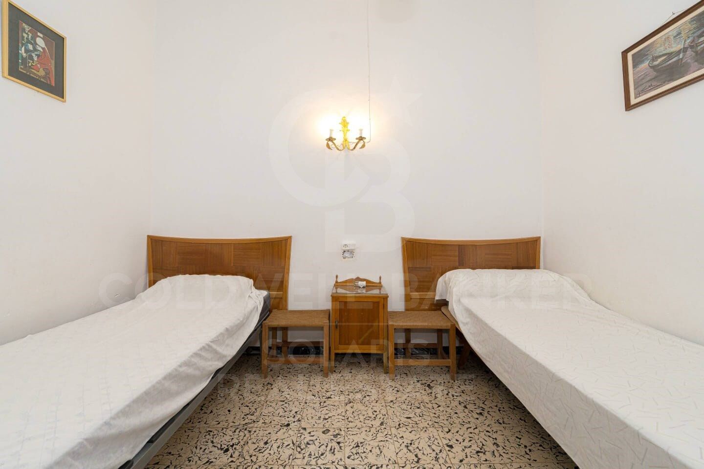 Hus i Javea, Alicante, Spanien 6 sovrum, 464 kvm. Nr. 157442