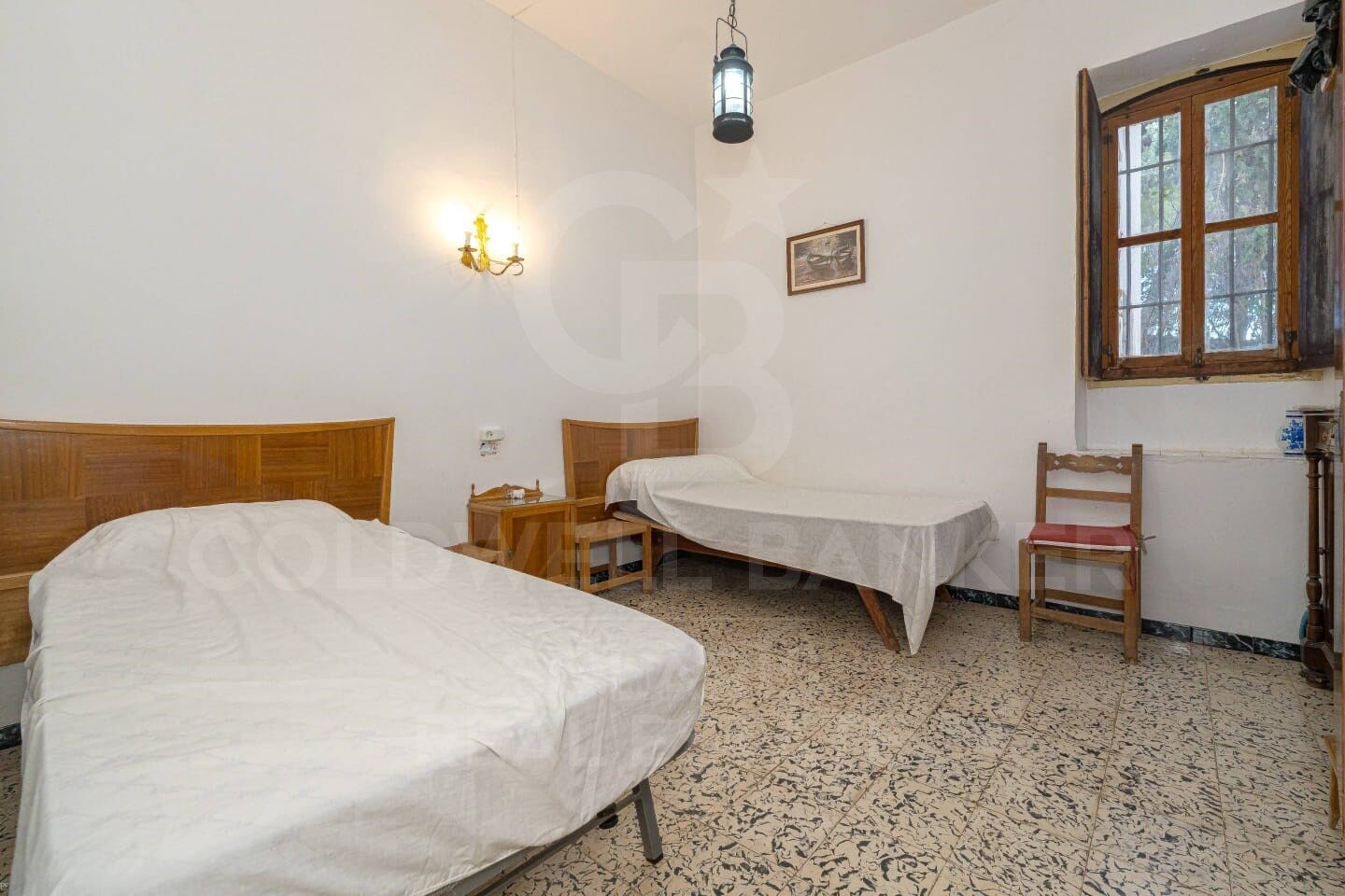 Hus i Javea, Alicante, Spanien 6 sovrum, 464 kvm. Nr. 157442