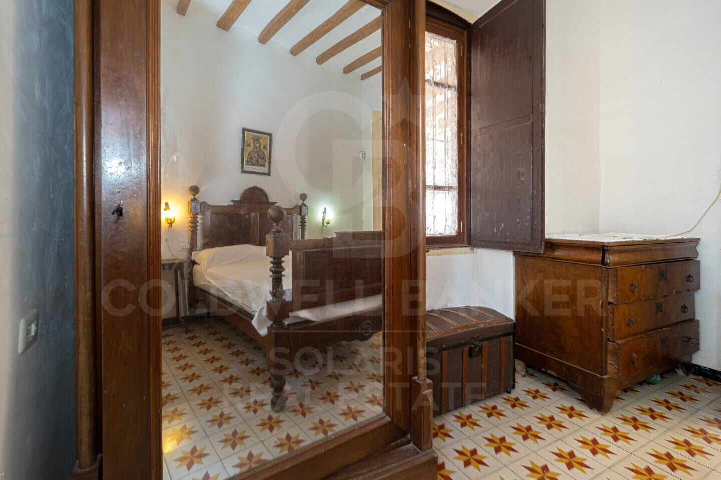 Hus i Javea, Alicante, Spanien 6 sovrum, 464 kvm. Nr. 157442