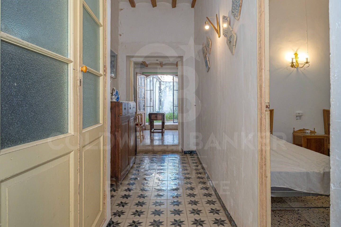 Hus i Javea, Alicante, Spanien 6 sovrum, 464 kvm. Nr. 157442
