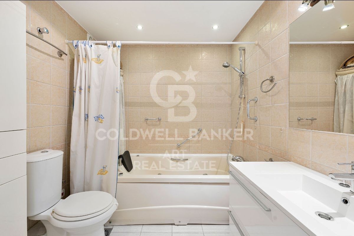 Apartamento en Estepona, Málaga, España 2 dormitorios, 86 m2 No. 158024