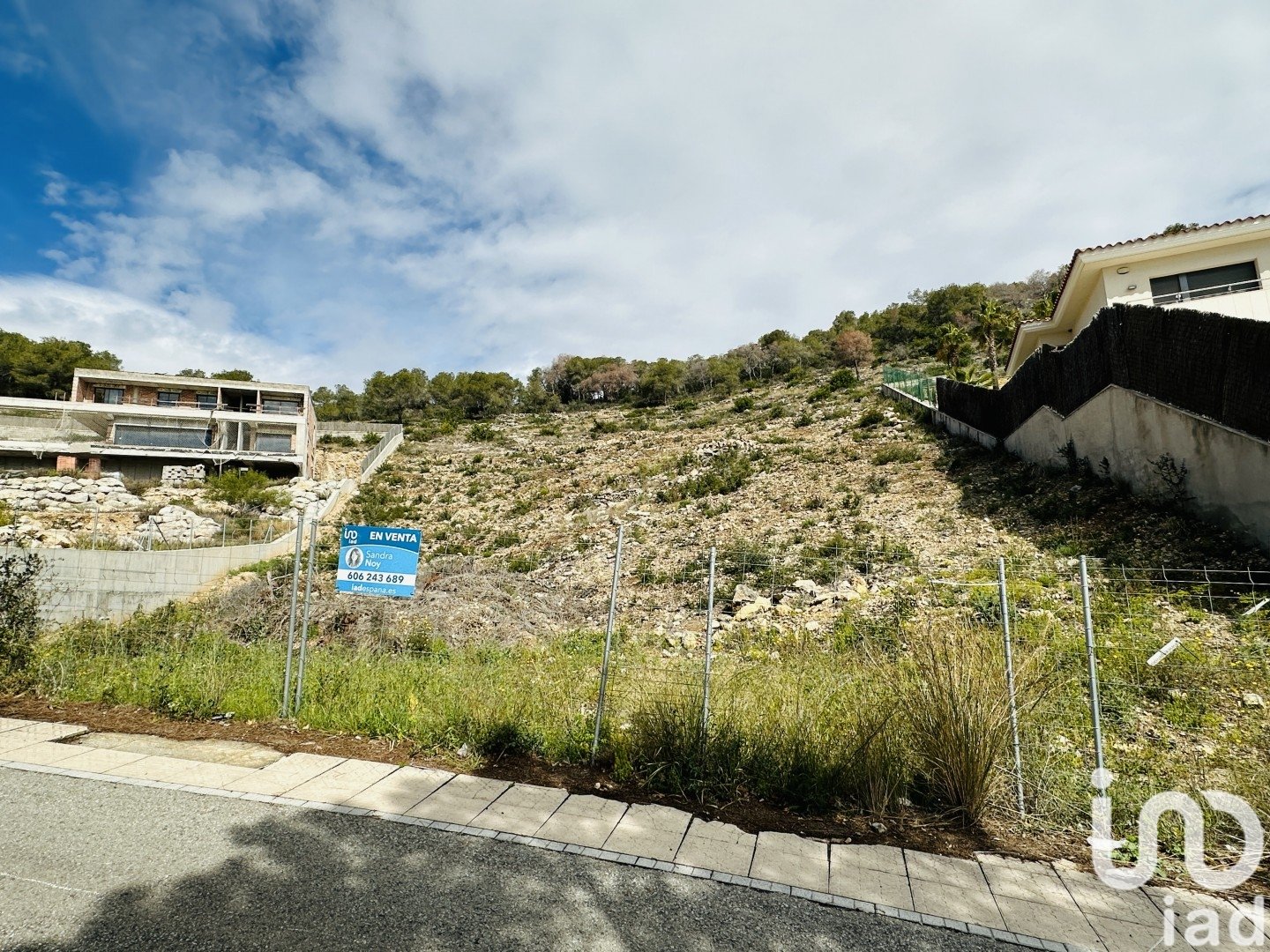Zemes gabals Sitges, Barcelona, Spānijā 2450 m2 Nr. 154094