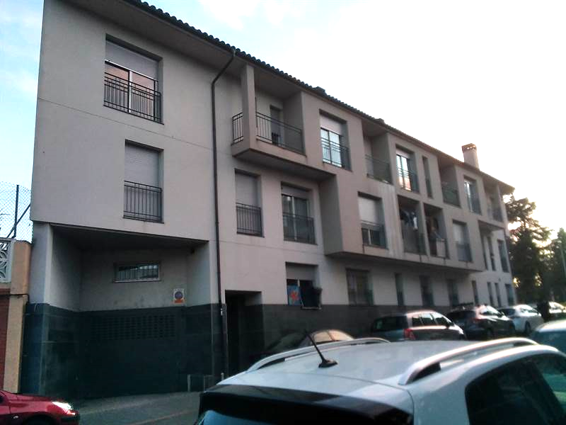Kommersiell fastighet i Manlleu, Barcelona, Spanien 3 sovrum, 81 kvm. Nr. 181329