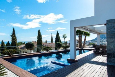 Willa w Calpe, Alicante, Hiszpania 4 sypialnie, 440 mkw. nr 95681