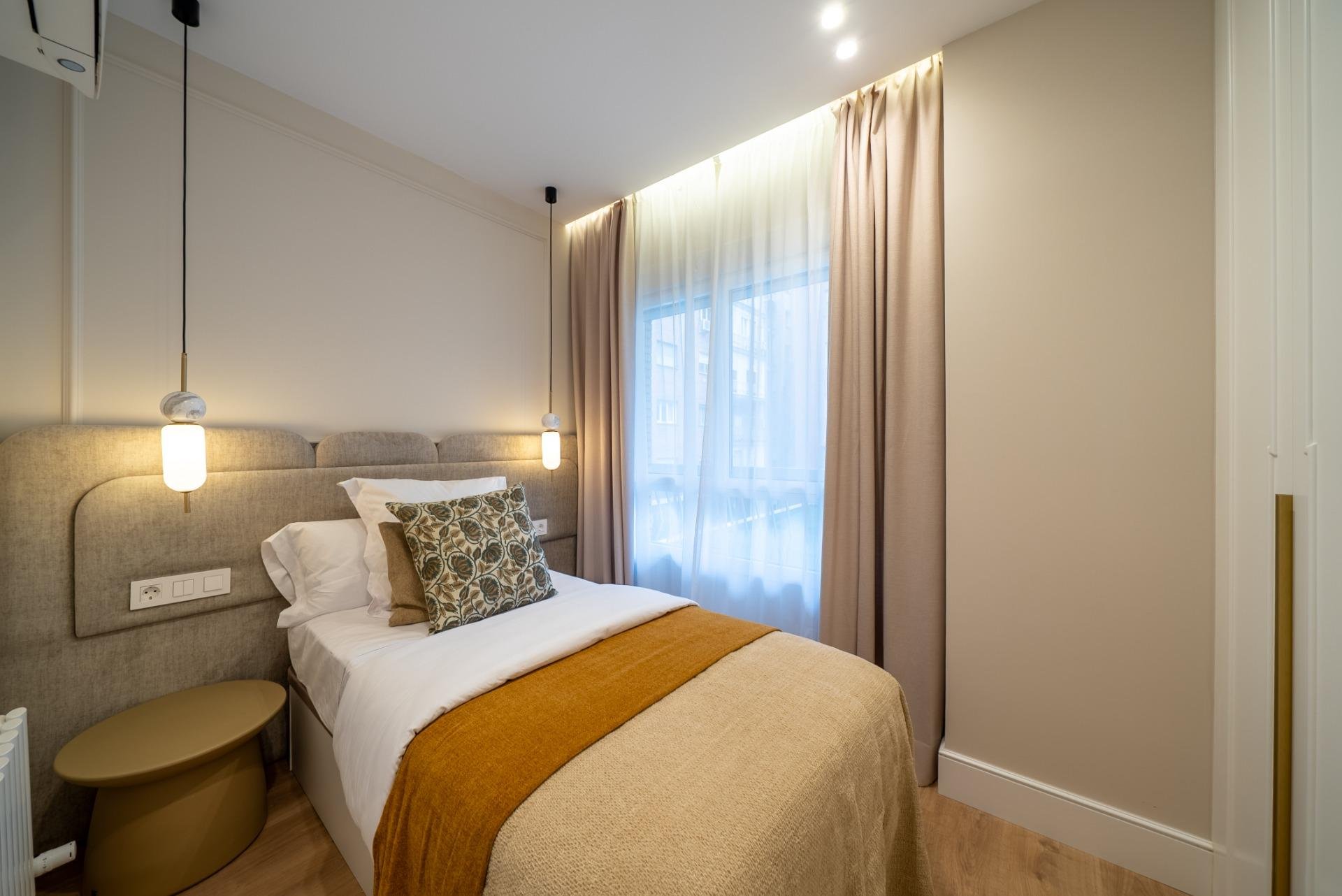 Huoneisto Madrid, Espanja 3 makuuhuonetta, 142 m2 No. 165865