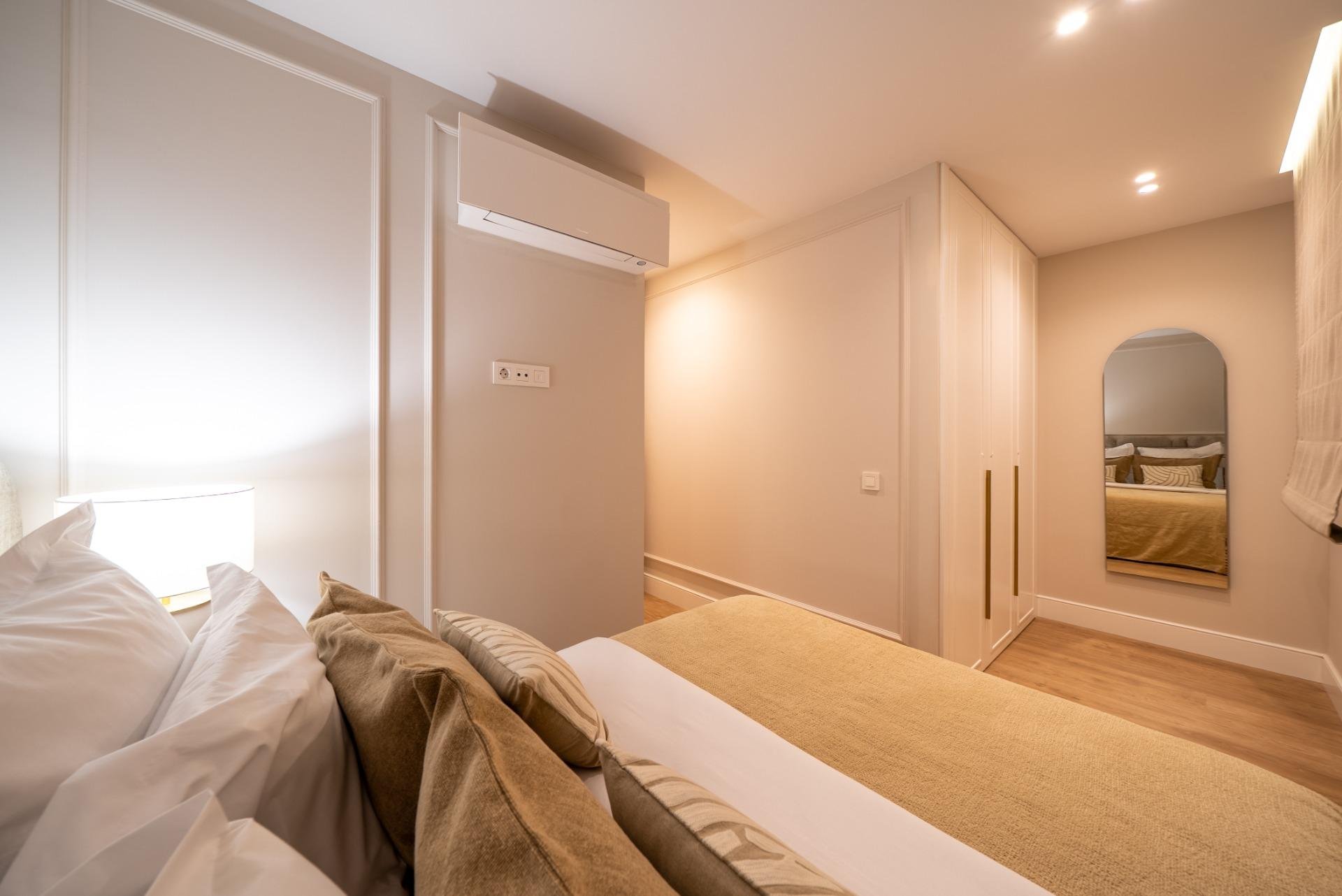 Huoneisto Madrid, Espanja 3 makuuhuonetta, 142 m2 No. 165865