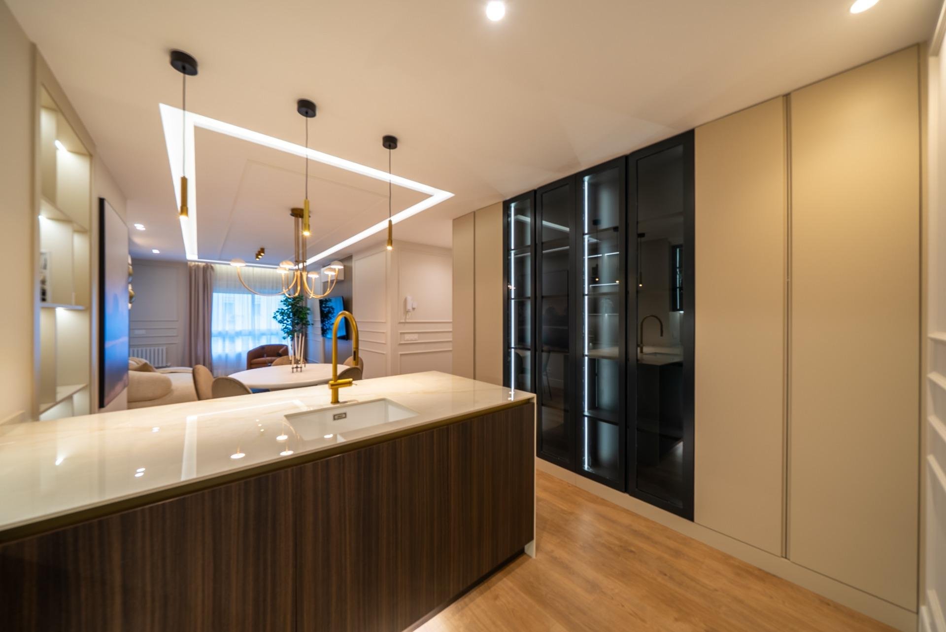 Huoneisto Madrid, Espanja 3 makuuhuonetta, 142 m2 No. 165865