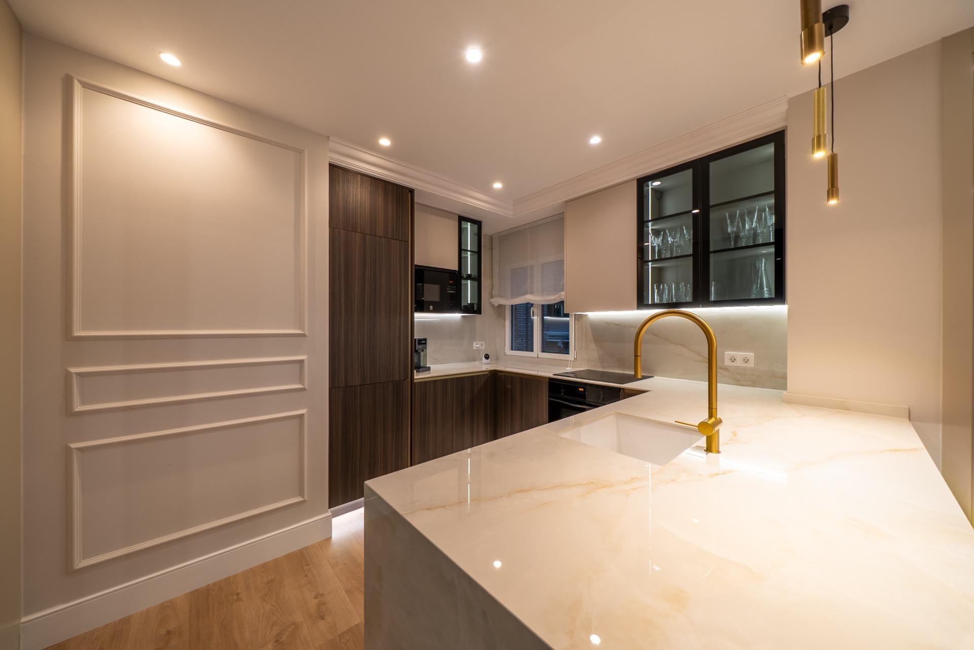 Huoneisto Madrid, Espanja 3 makuuhuonetta, 142 m2 No. 165865