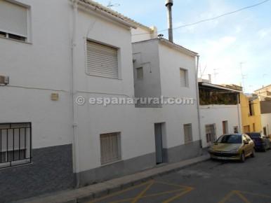 Kaupunkipientalo Tijola, Almeria, Espanja 5 makuuhuonetta, 145 m2 No. 184162