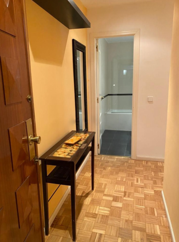 Huoneisto Madrid, Espanja 1 makuuhuone, 47 m2 No. 58700