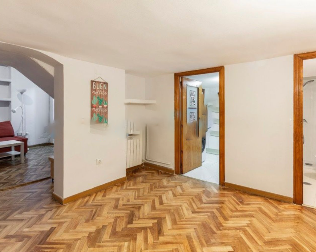 Apartamento en Madrid, España 2 dormitorios, 42 m2 No. 58697