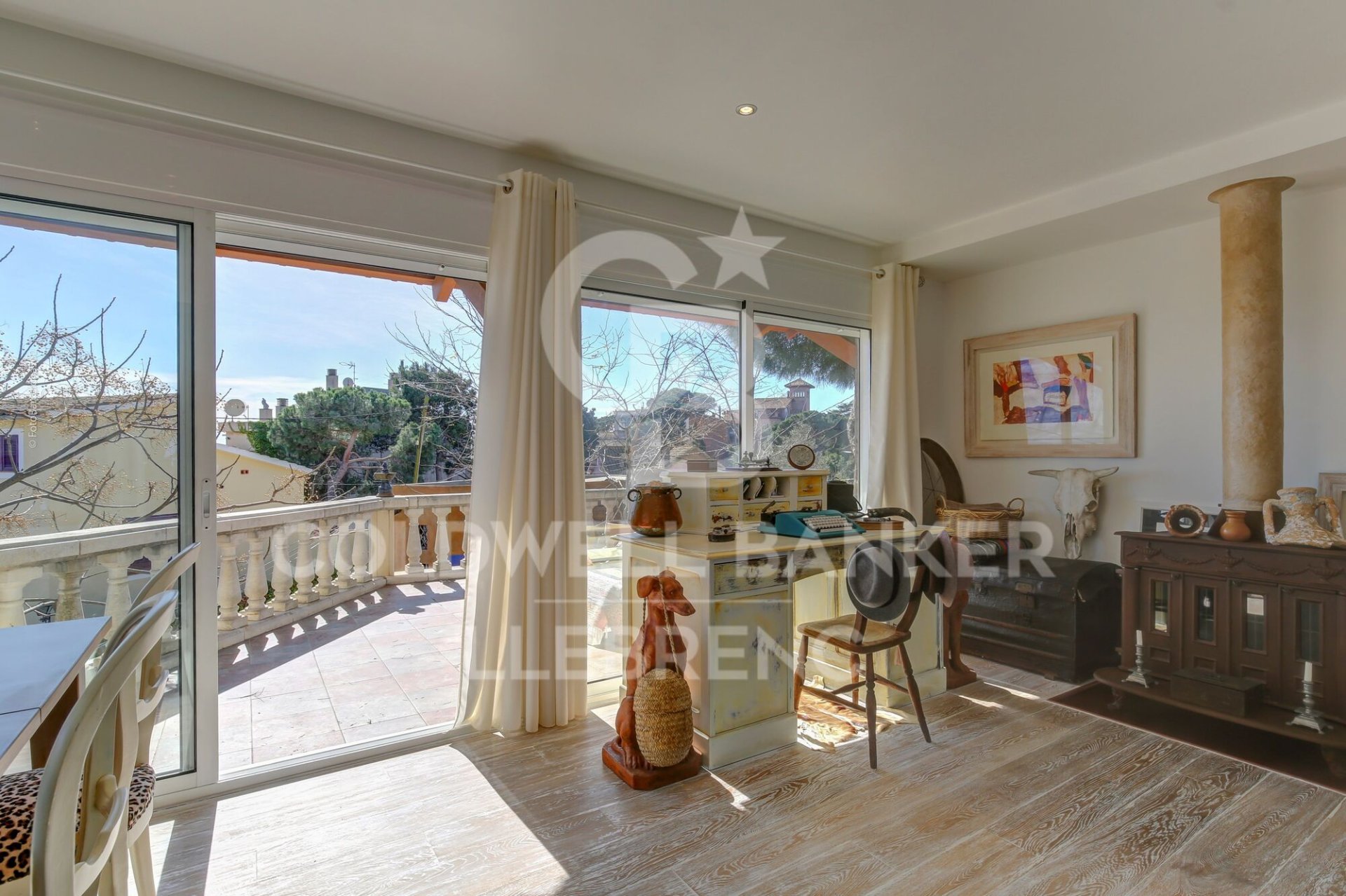 House in Barcelona, Spanien 3 Schlafzimmer, 212 m2 Nr. 178431