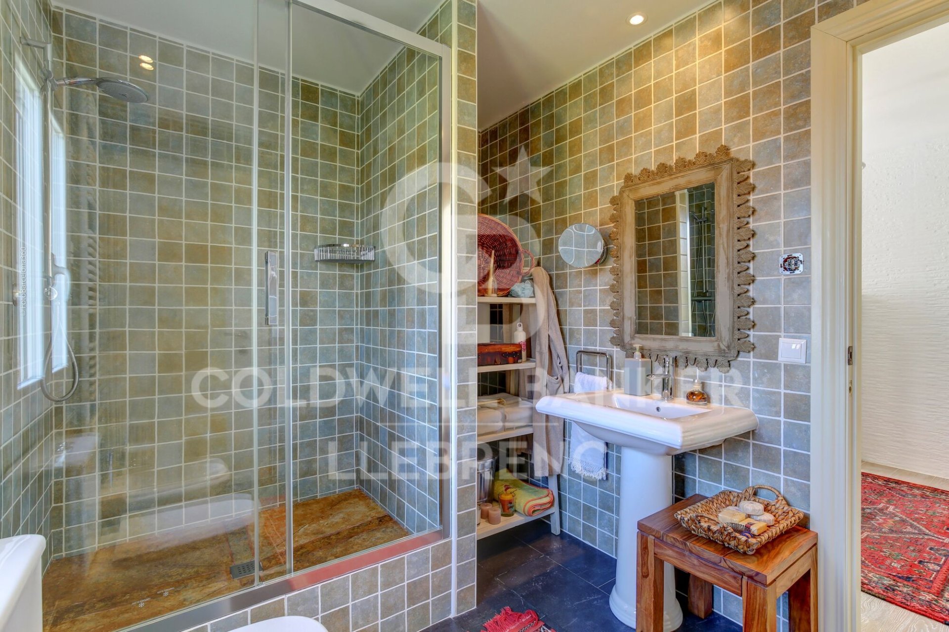 House in Barcelona, Spanien 3 Schlafzimmer, 212 m2 Nr. 178431
