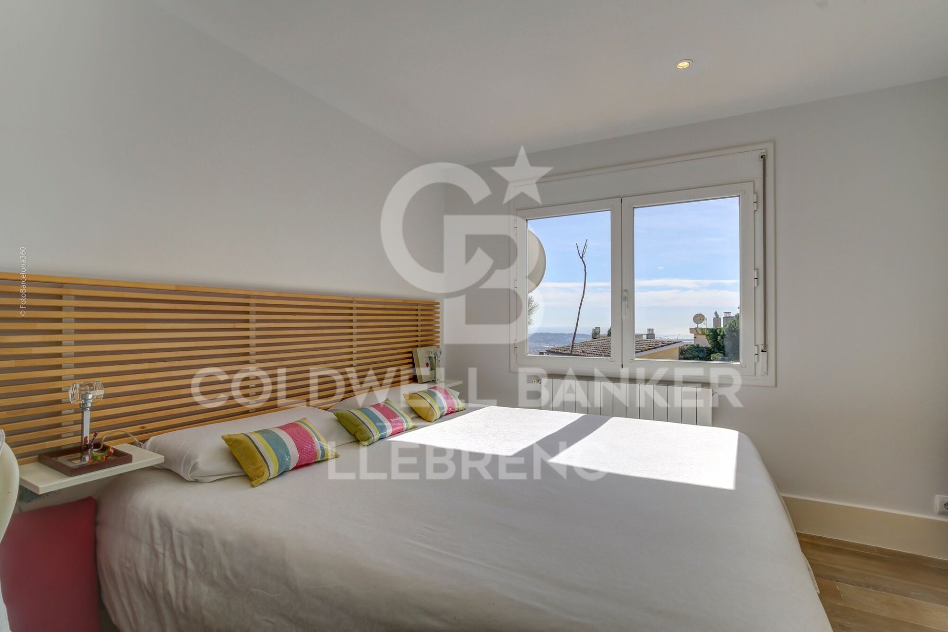 House in Barcelona, Spanien 3 Schlafzimmer, 212 m2 Nr. 178431