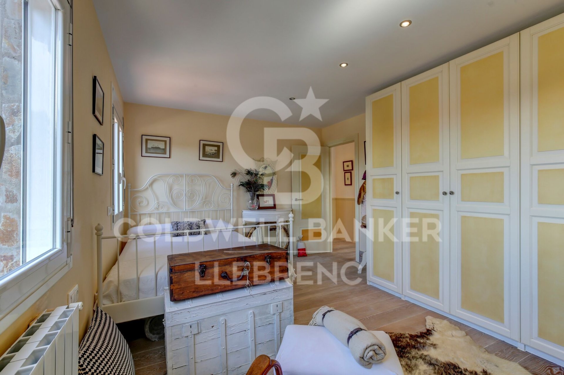 House in Barcelona, Spanien 3 Schlafzimmer, 212 m2 Nr. 178431