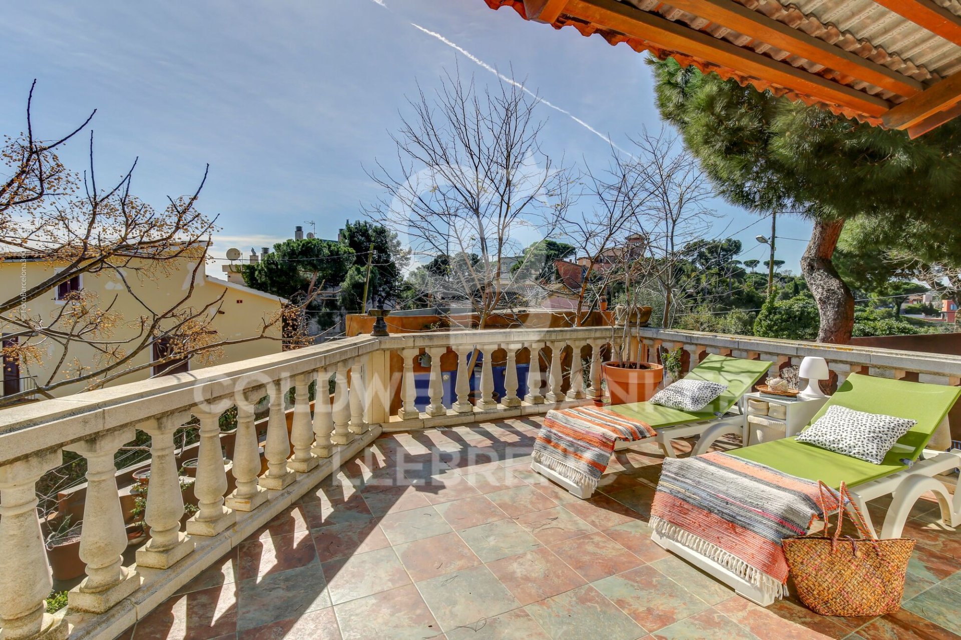 House in Barcelona, Spanien 3 Schlafzimmer, 212 m2 Nr. 178431
