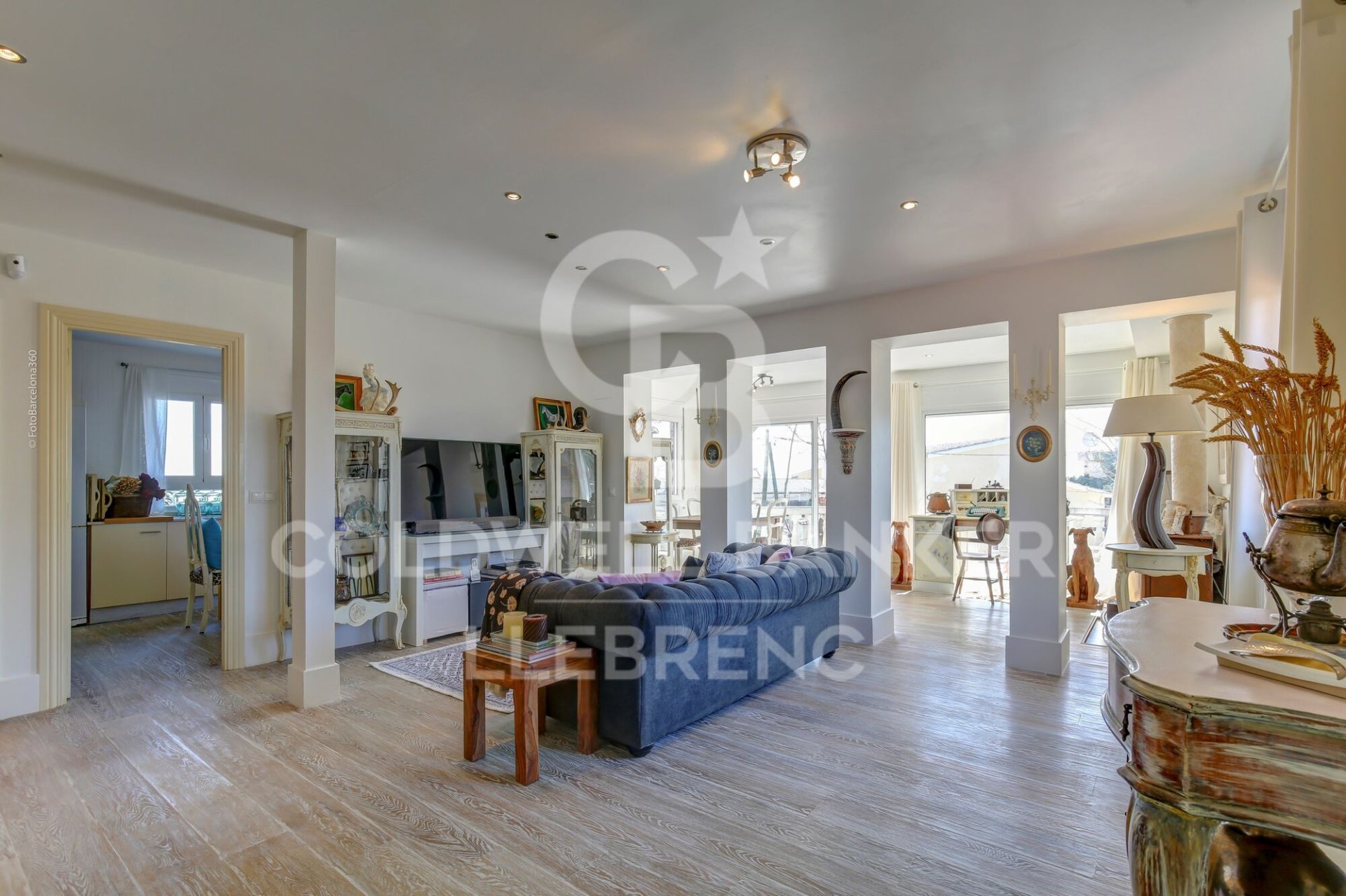 House in Barcelona, Spanien 3 Schlafzimmer, 212 m2 Nr. 178431
