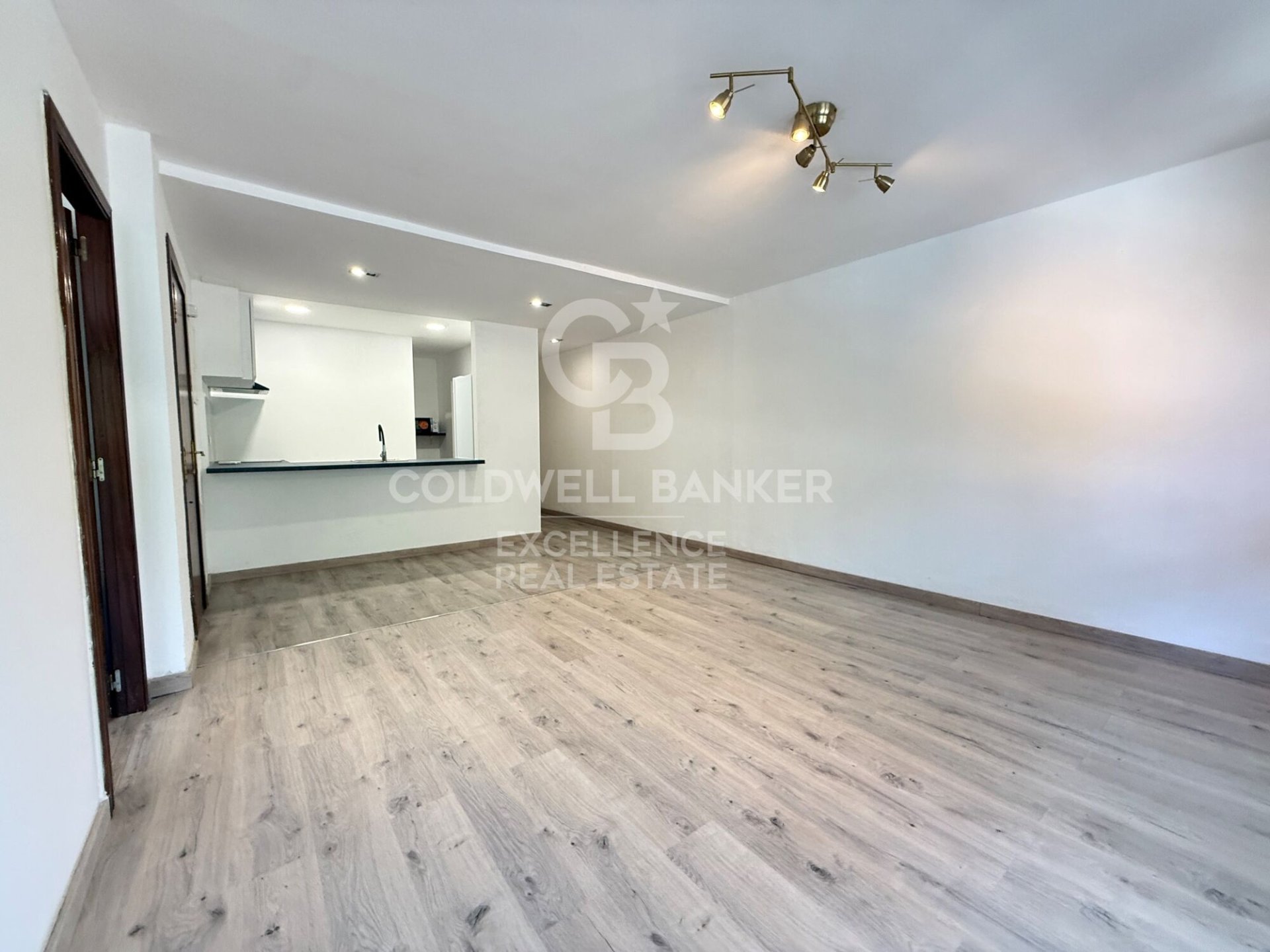 Apartment à Valencia, Espagne 5 chambres, 200 m2 No. 178430