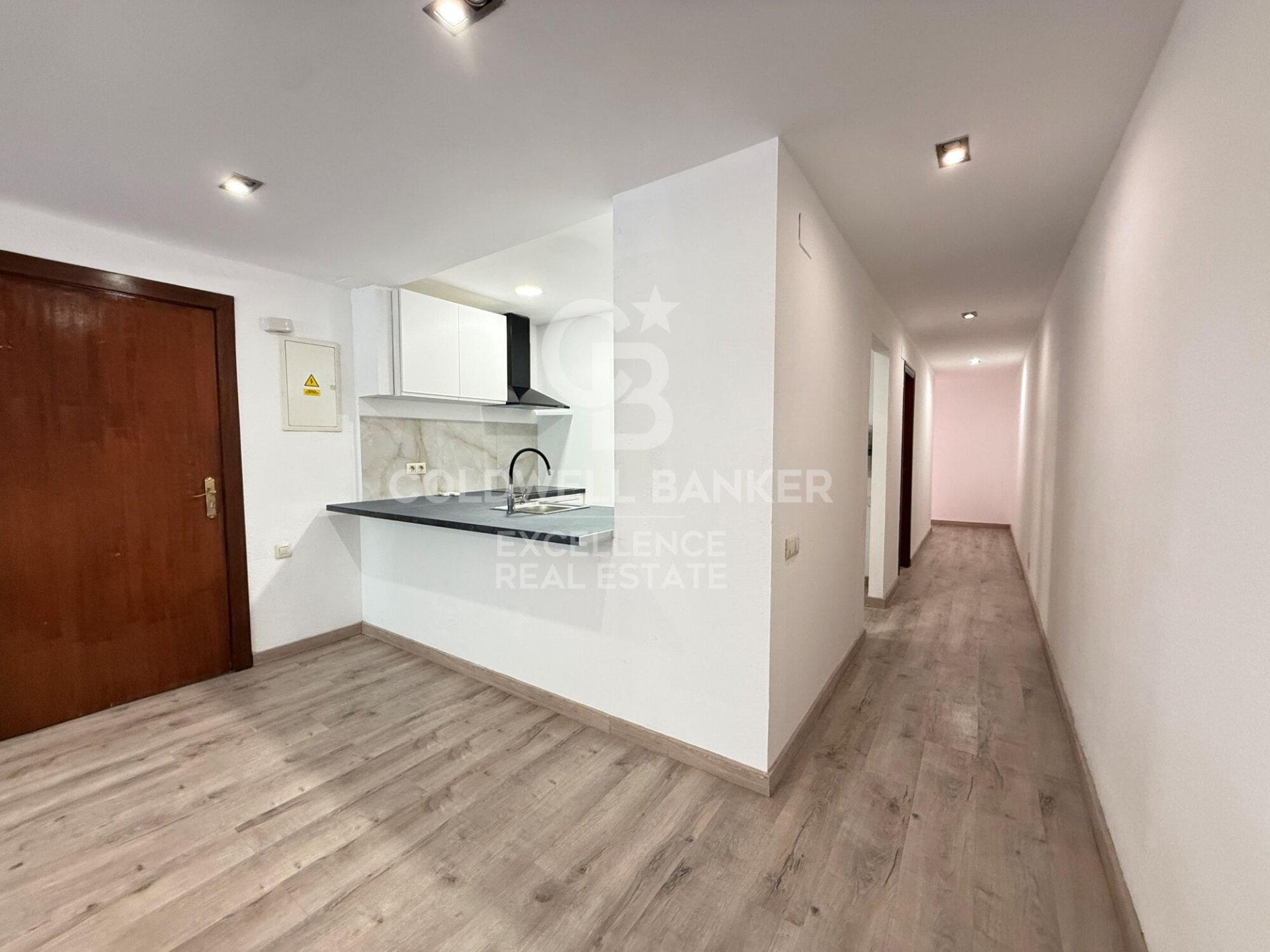 Apartment à Valencia, Espagne 5 chambres, 200 m2 No. 178430