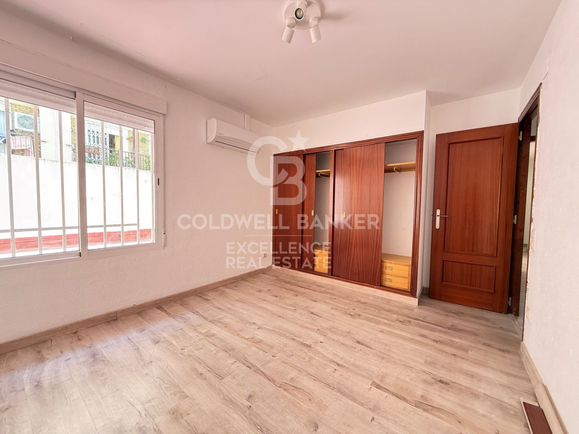 Apartment à Valencia, Espagne 5 chambres, 200 m2 No. 178430