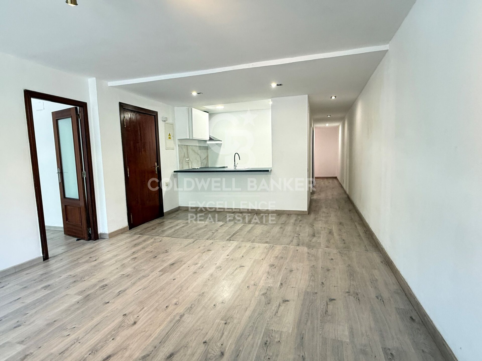 Apartment à Valencia, Espagne 5 chambres, 200 m2 No. 178430