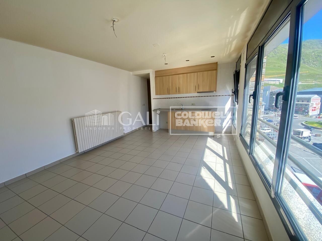 Apartment à Principado De Andorra (Ninguna Poblacion Tiene C.P.), Lleida, Espagne 1 chambre, 50 m2 No. 178428