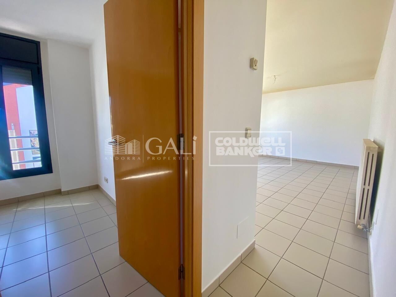 Apartment à Principado De Andorra (Ninguna Poblacion Tiene C.P.), Lleida, Espagne 1 chambre, 50 m2 No. 178428