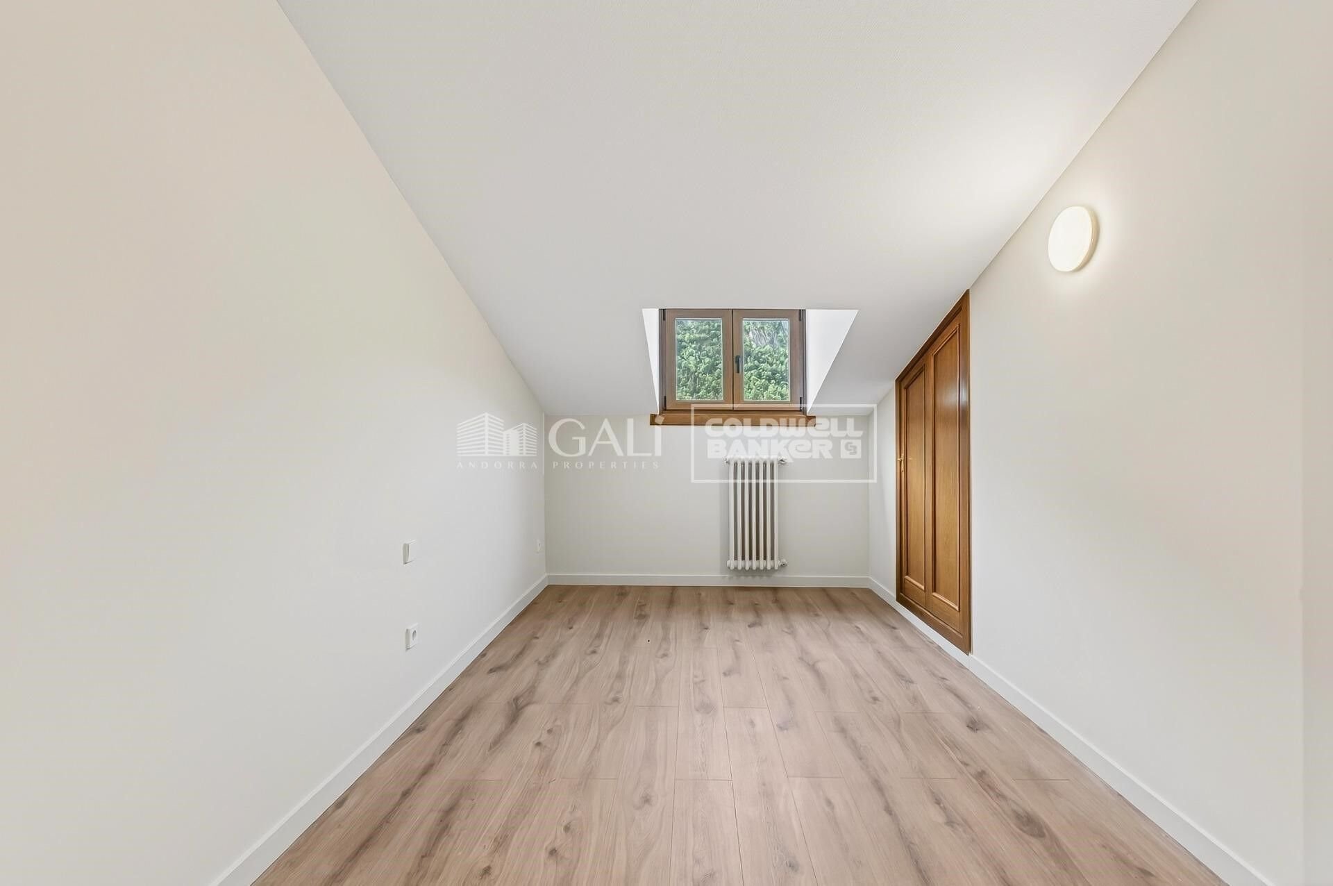 Casa a Principado De Andorra (Ninguna Poblacion Tiene C.P.), Lleida, Spagna 3 camere da letto, 232 mq. N° 178425