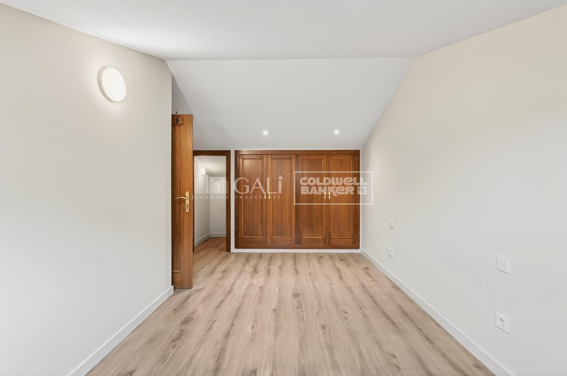 Casa a Principado De Andorra (Ninguna Poblacion Tiene C.P.), Lleida, Spagna 3 camere da letto, 232 mq. N° 178425