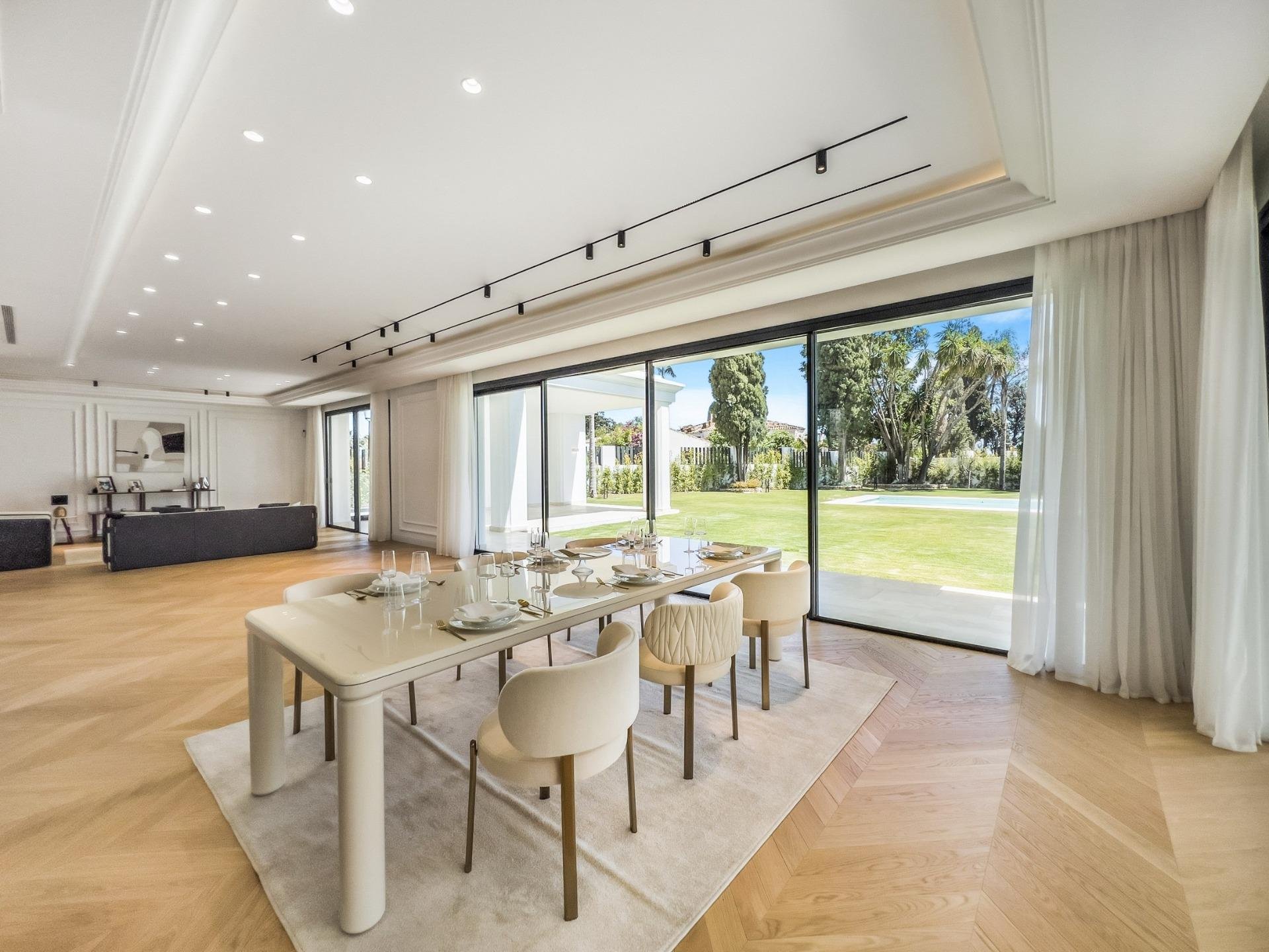 Villa Marbella, Malaga, Spānijā 6 istabas, 647 m2 Nr. 169316