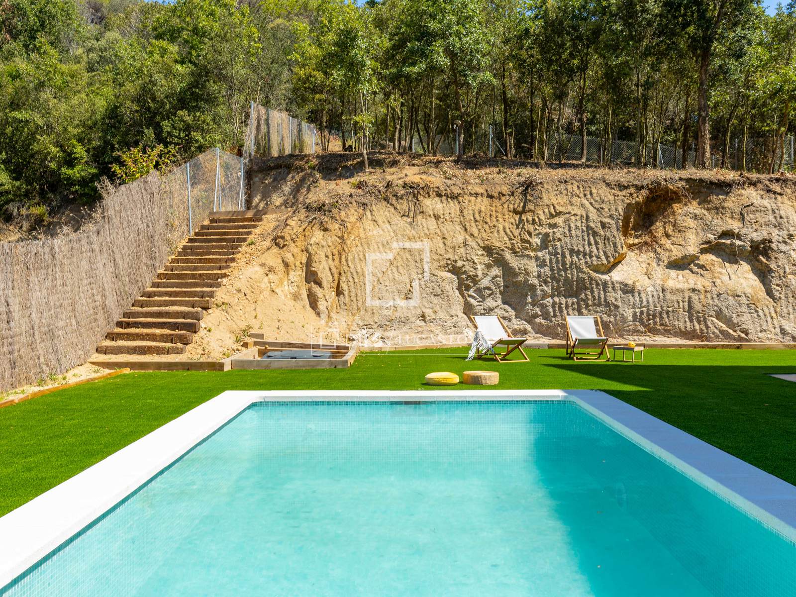 Villa i Vallromanes, Barcelona, Spanien 3 sovrum, 336 kvm. Nr. 150994