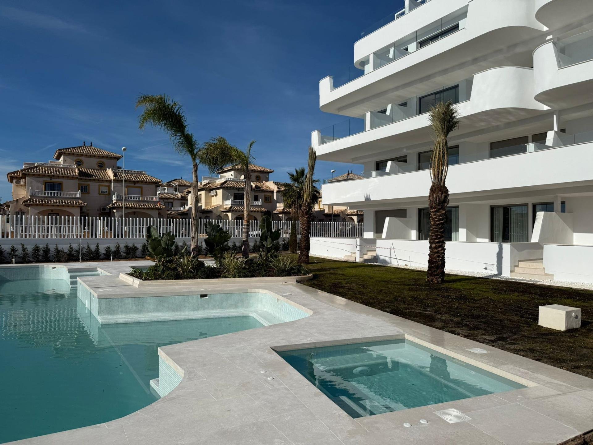 Dzīvoklis Cabo Roig, Alicante, Spānijā 2 istabas, 77 m2 Nr. 181199