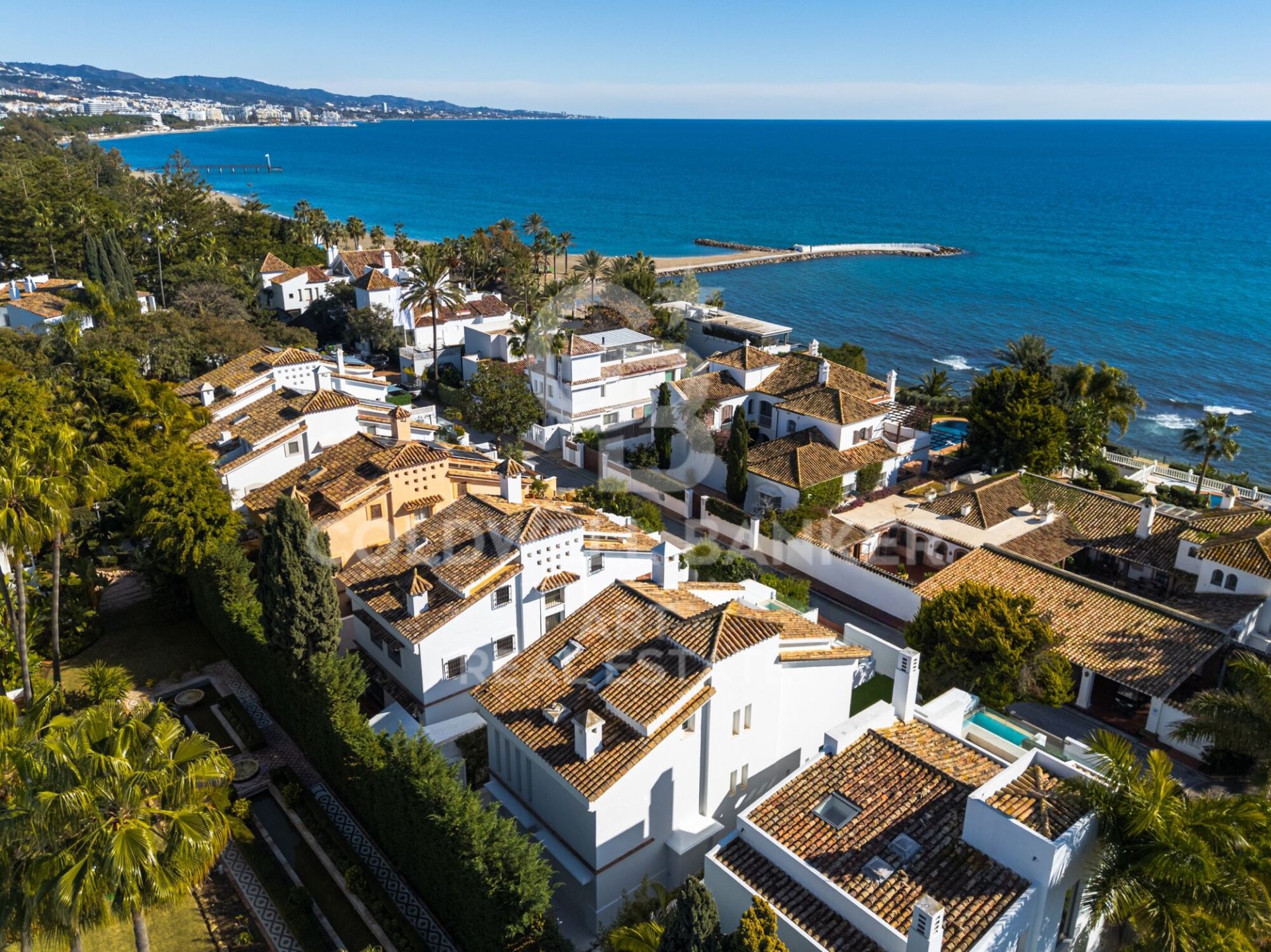 Huvila Marbella, Malaga, Espanja 4 makuuhuonetta, 442 m2 No. 156693
