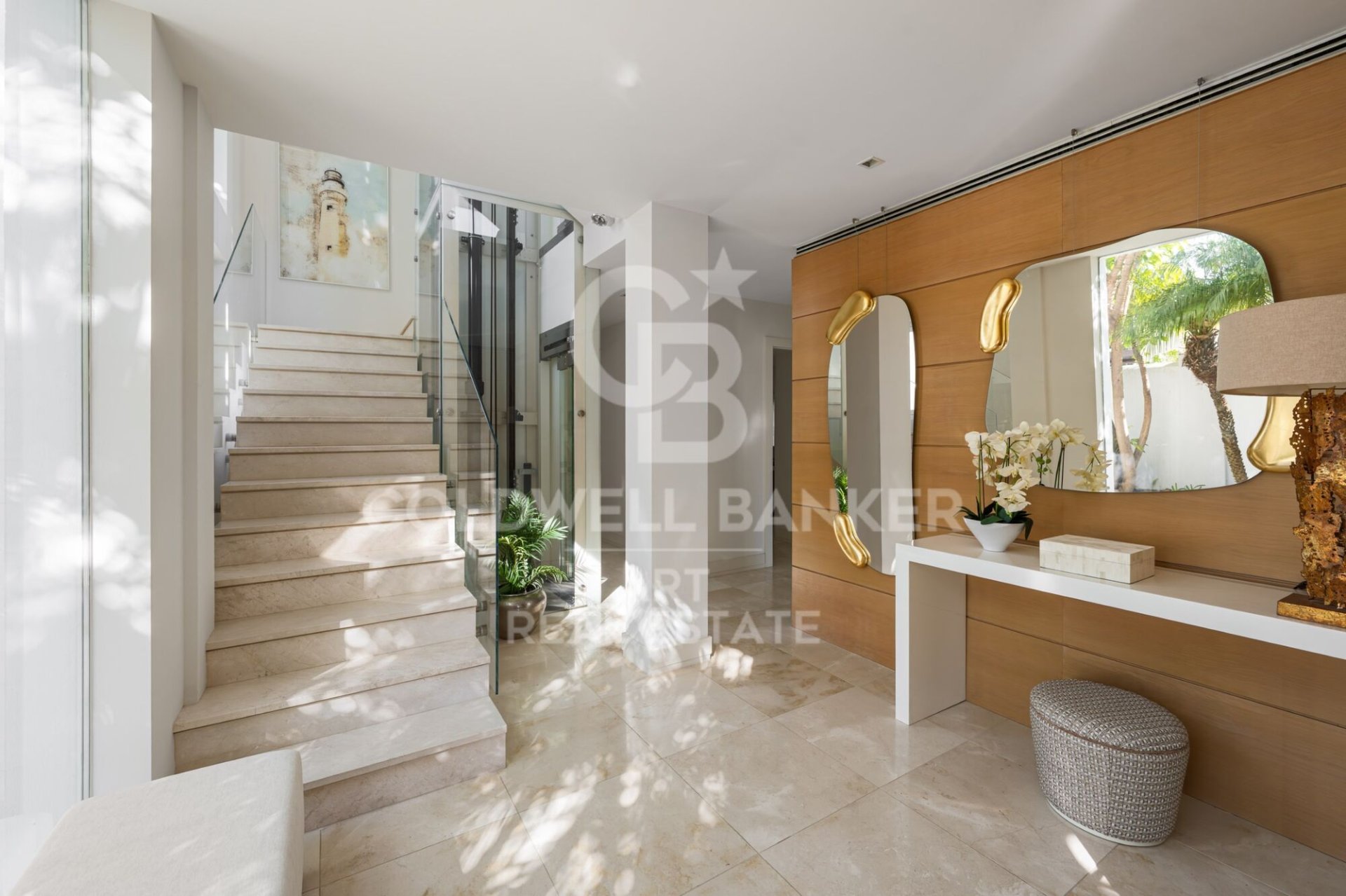 Huvila Marbella, Malaga, Espanja 4 makuuhuonetta, 442 m2 No. 156693