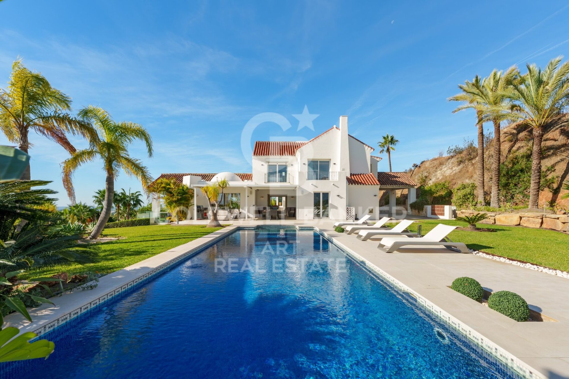 Villa i Benahavis, Malaga, Spanien 9 sovrum, 1177 kvm. Nr. 156689
