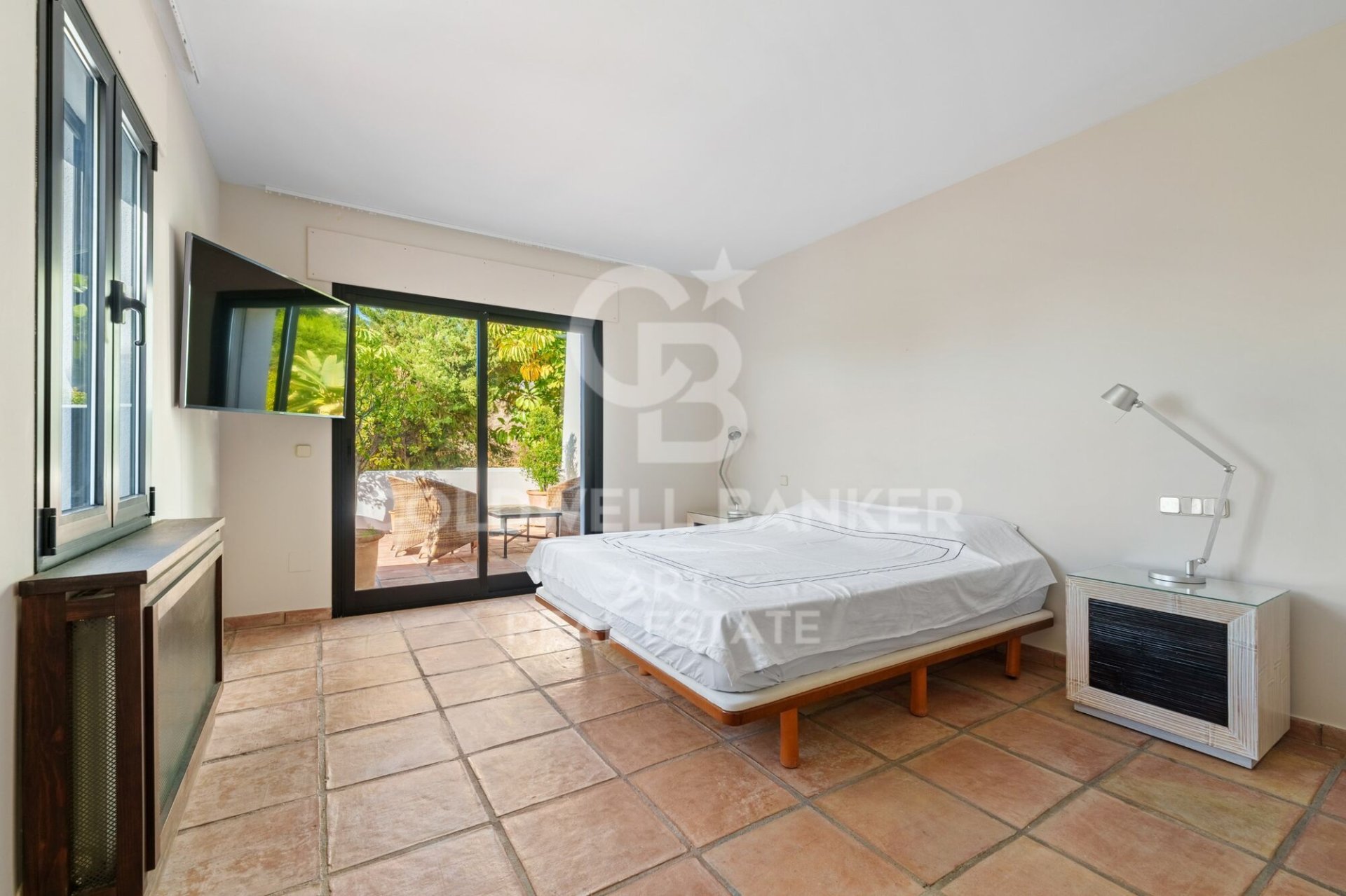 Villa i Benahavis, Malaga, Spanien 9 sovrum, 1177 kvm. Nr. 156689