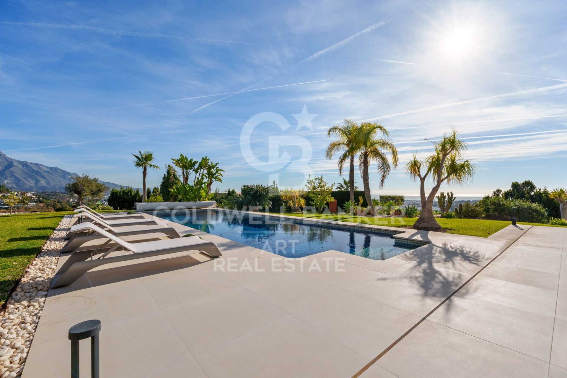 Villa i Benahavis, Malaga, Spanien 9 sovrum, 1177 kvm. Nr. 156689
