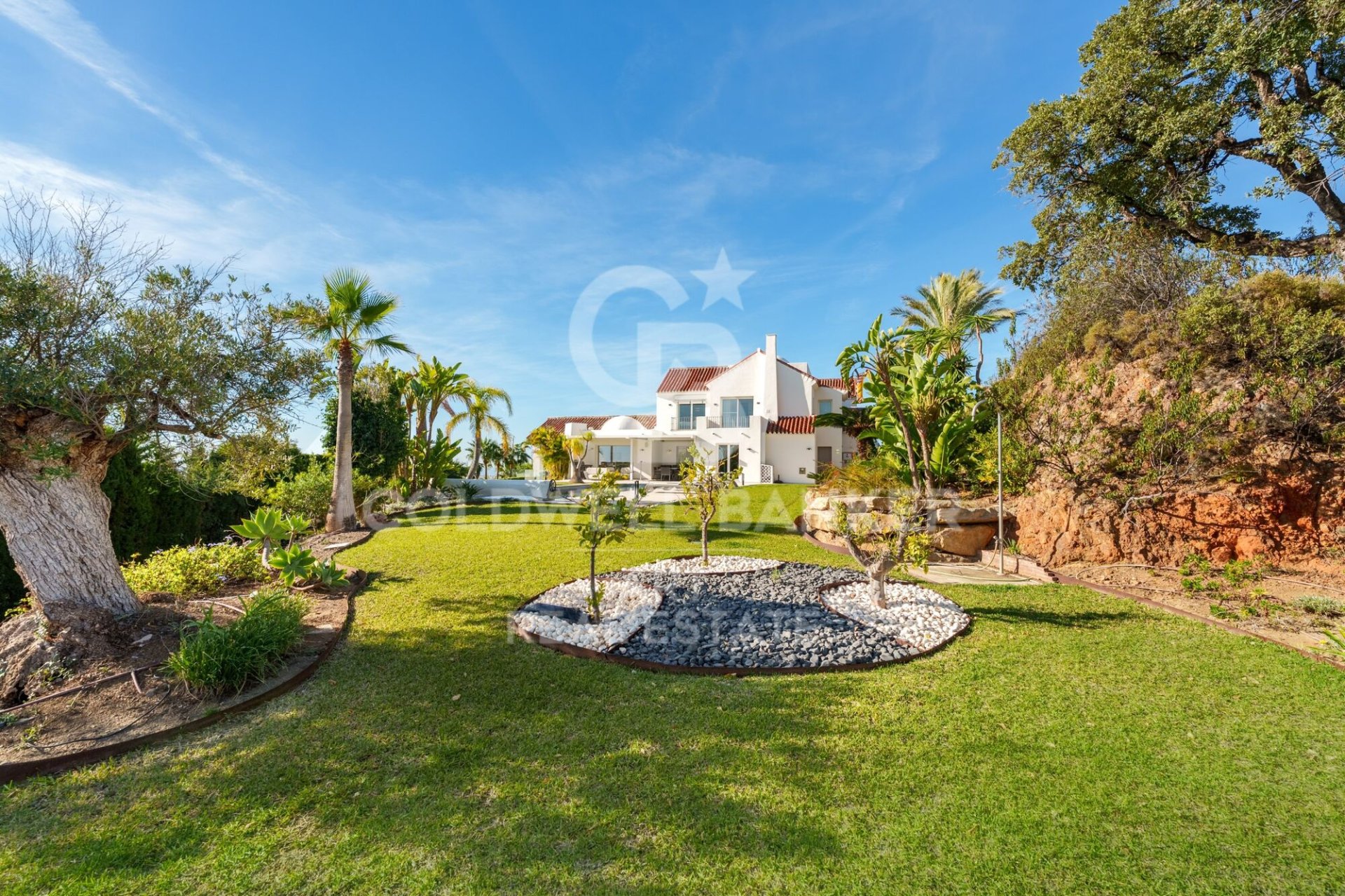 Villa i Benahavis, Malaga, Spanien 9 sovrum, 1177 kvm. Nr. 156689