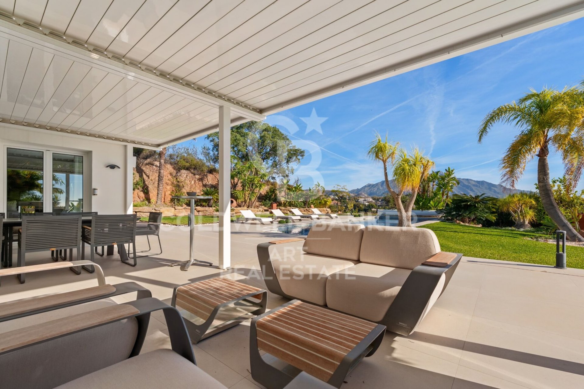 Villa i Benahavis, Malaga, Spanien 9 sovrum, 1177 kvm. Nr. 156689