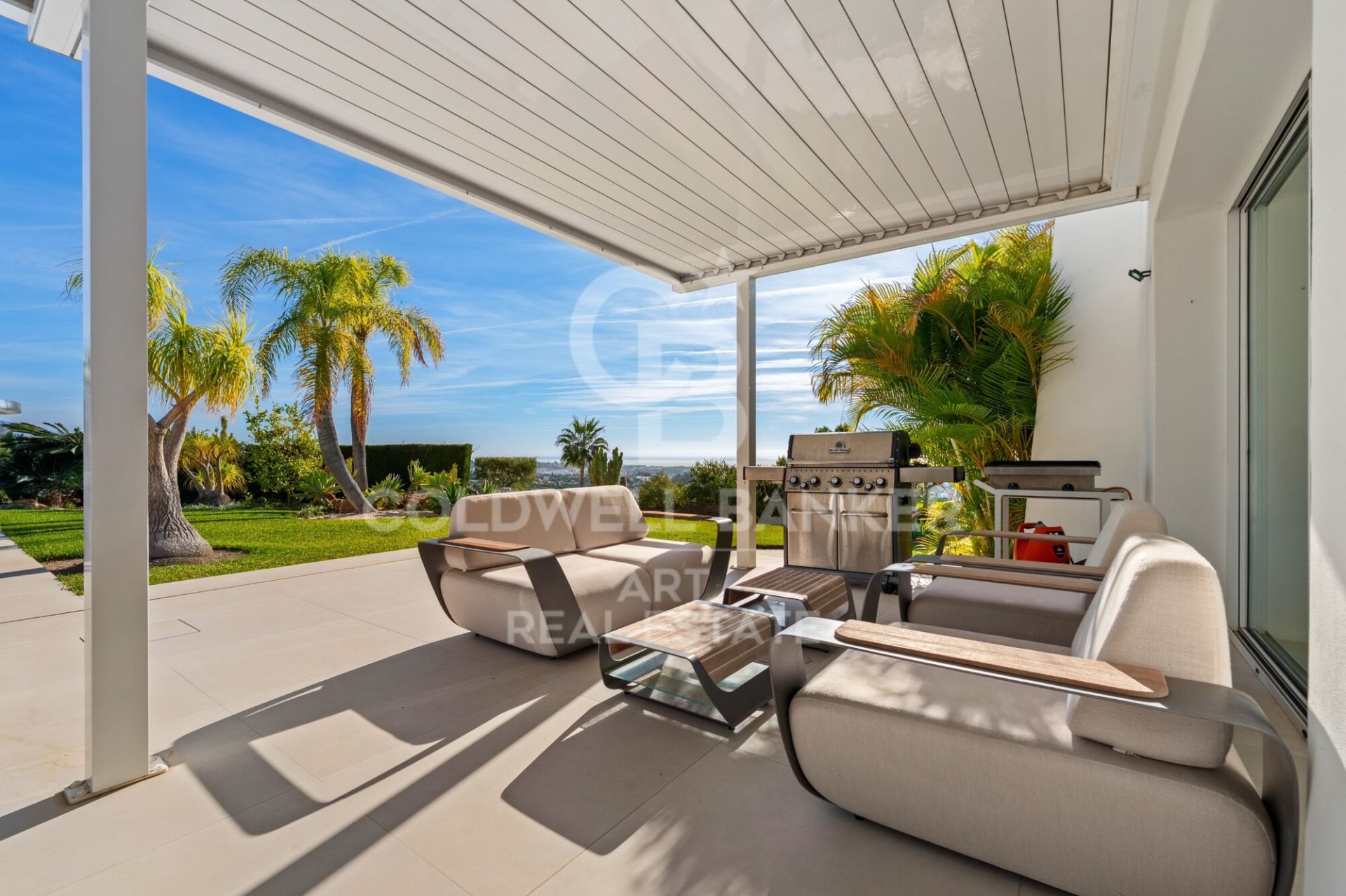Villa i Benahavis, Malaga, Spanien 9 sovrum, 1177 kvm. Nr. 156689