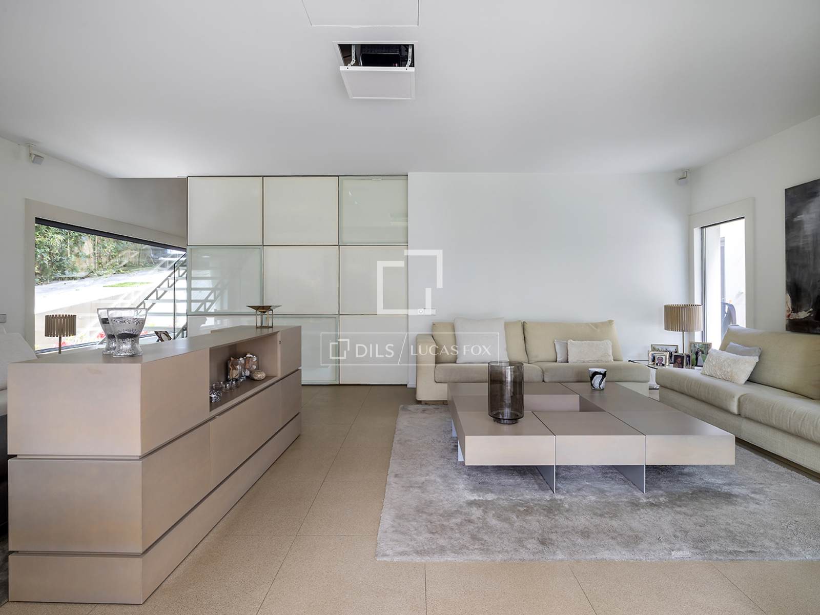 Villa en Barcelona, España 6 dormitorios, 334 m2 No. 161373