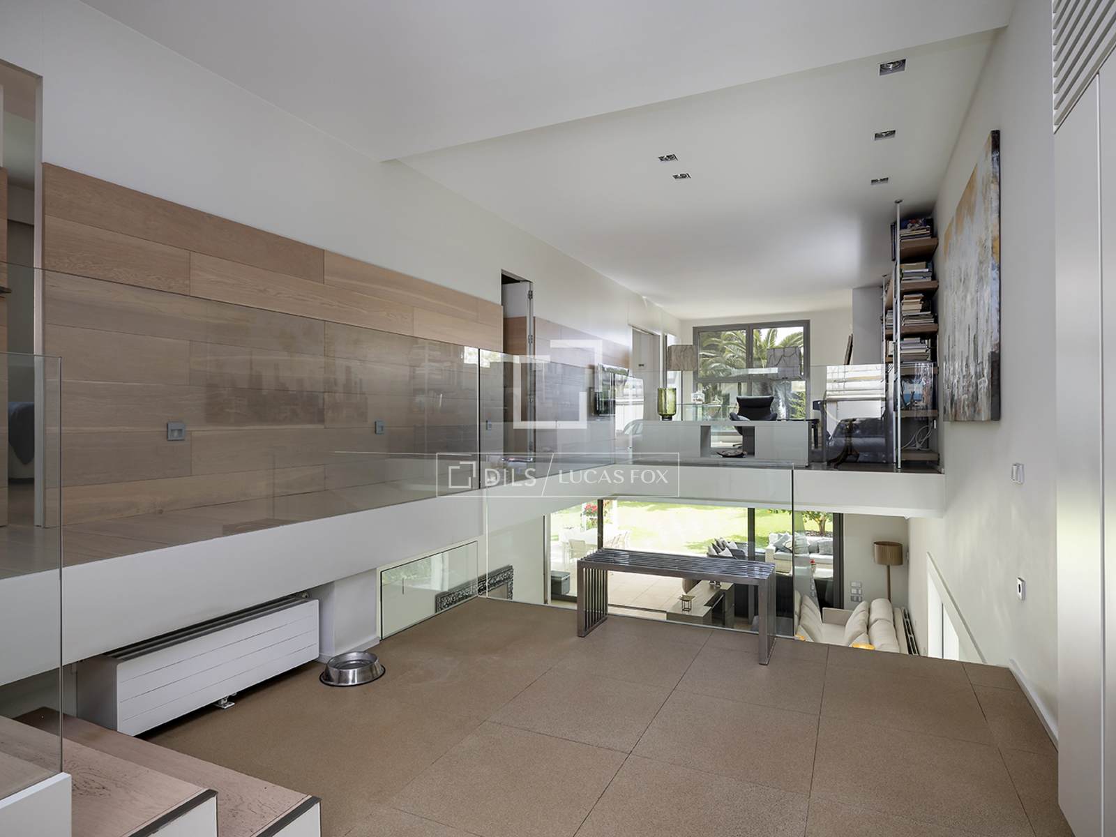 Villa en Barcelona, España 6 dormitorios, 334 m2 No. 161373