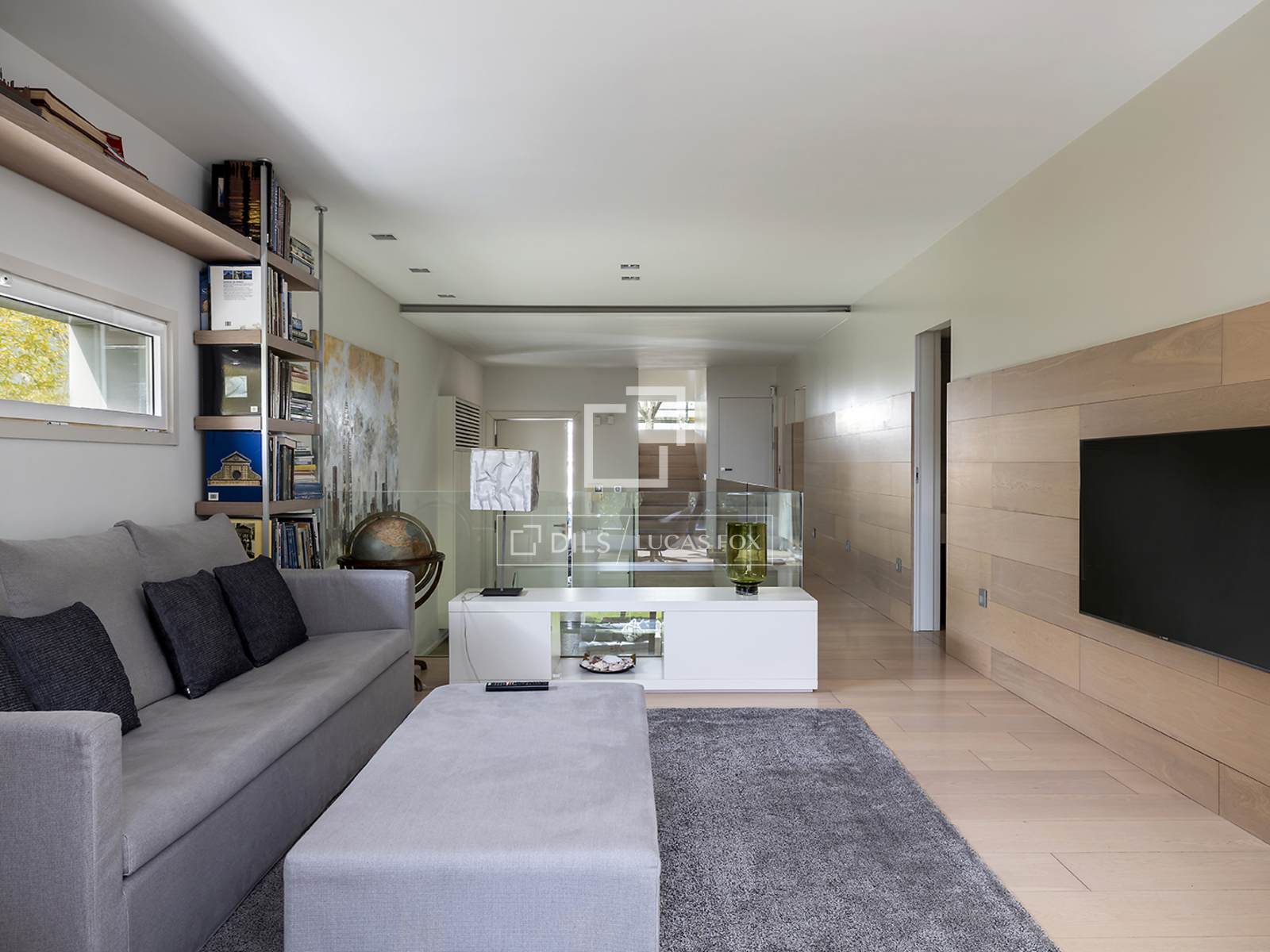 Villa en Barcelona, España 6 dormitorios, 334 m2 No. 161373